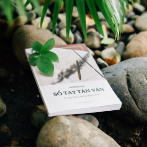 Sổ thực hành: Sổ tay tản văn